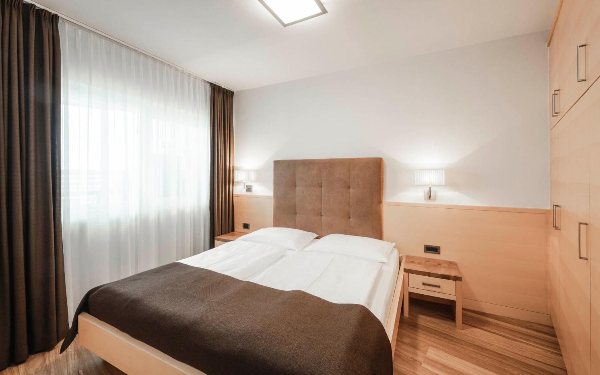 Appartementhaus Residence Hirzer Tirolo Habitación foto